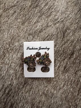 Cow ear rings , brand new